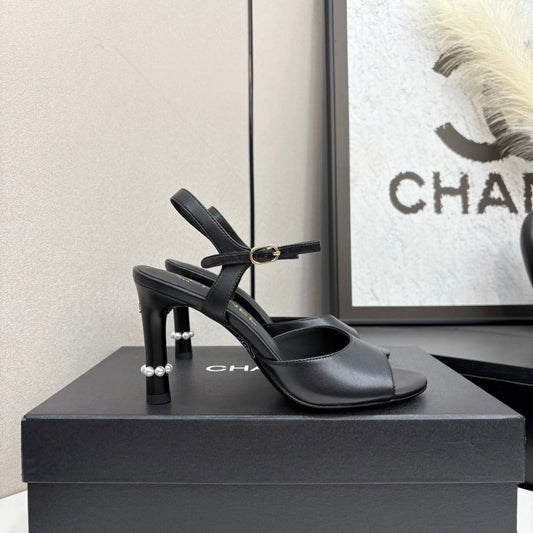CC HIGH SANDAL 25S 80 MM IN BLACK CALFSKIN WITH PEARL DETAILS - 35