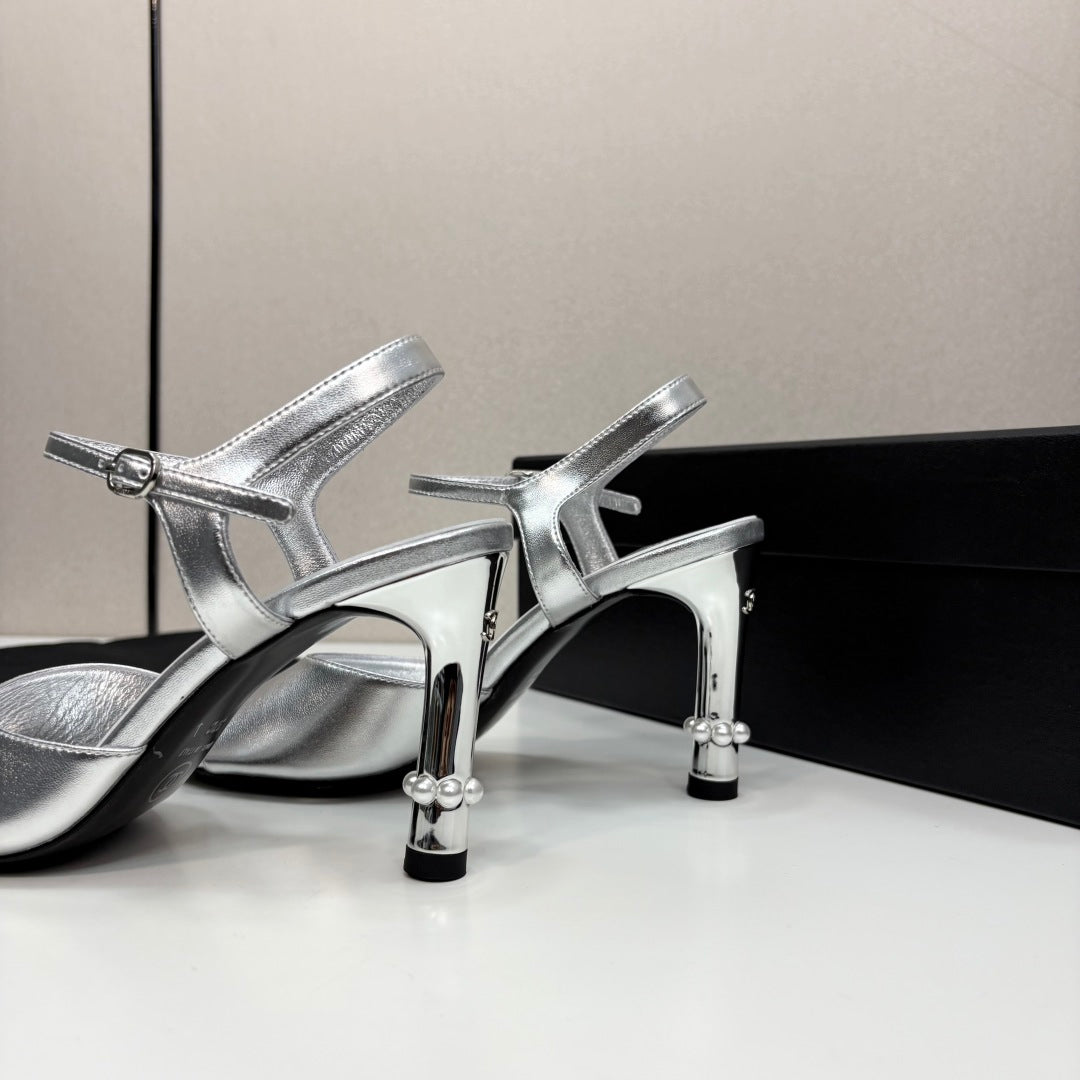 CC HIGH SANDAL 25S 80 MM IN SILVER CALFSKIN WITH PEARL DETAILS - 35