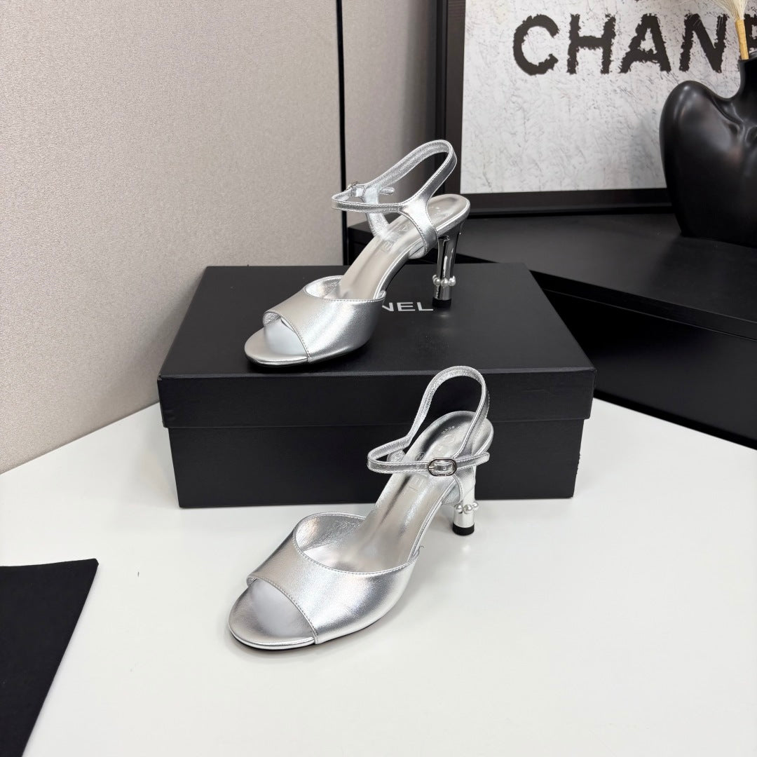 CC HIGH SANDAL 25S 80 MM IN SILVER CALFSKIN WITH PEARL DETAILS - 35