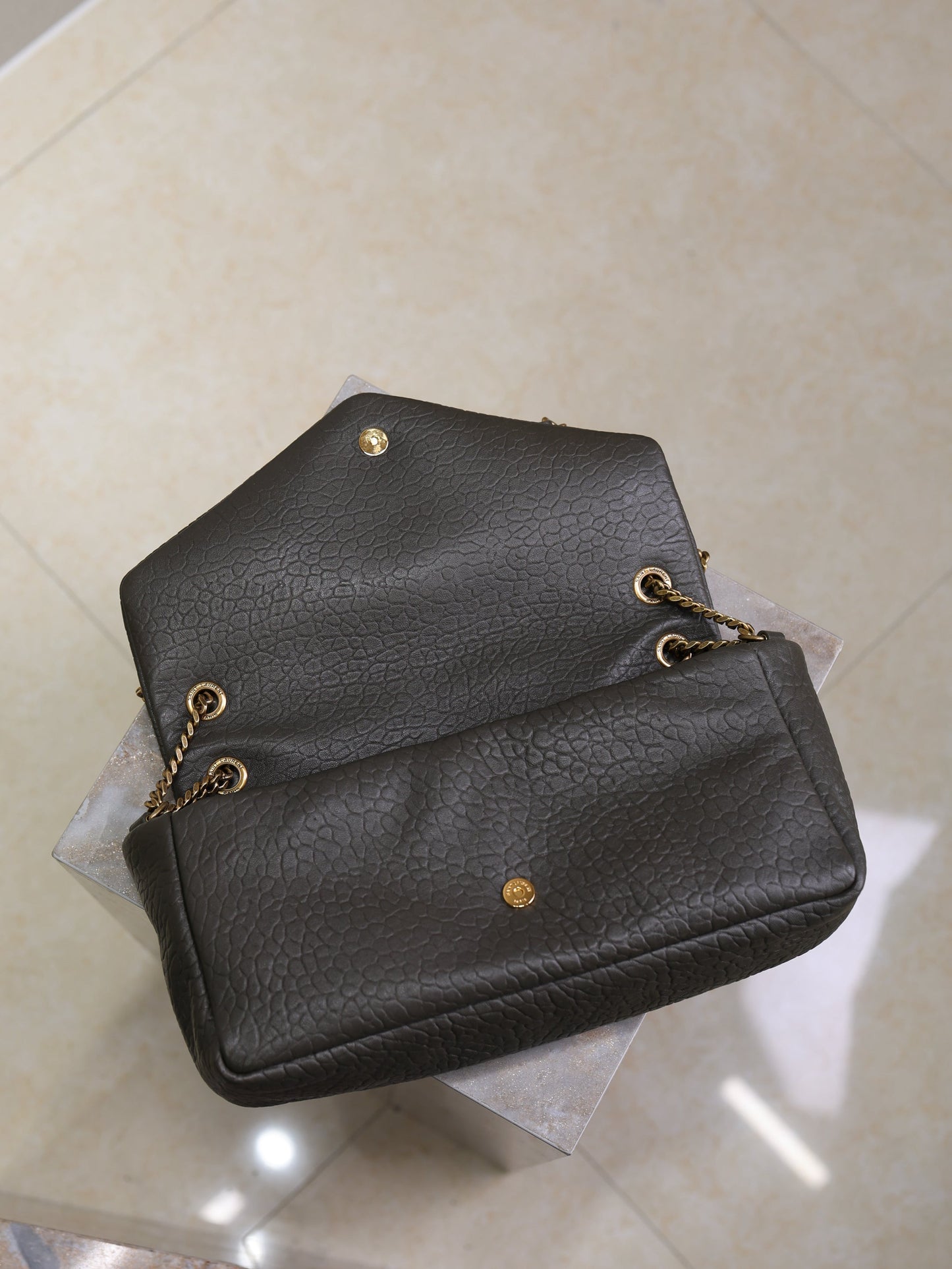 YSL 25S CALYPSO 30 IN DARK OLIVE GRAINED CALFSKIN GOLD HARDWRE