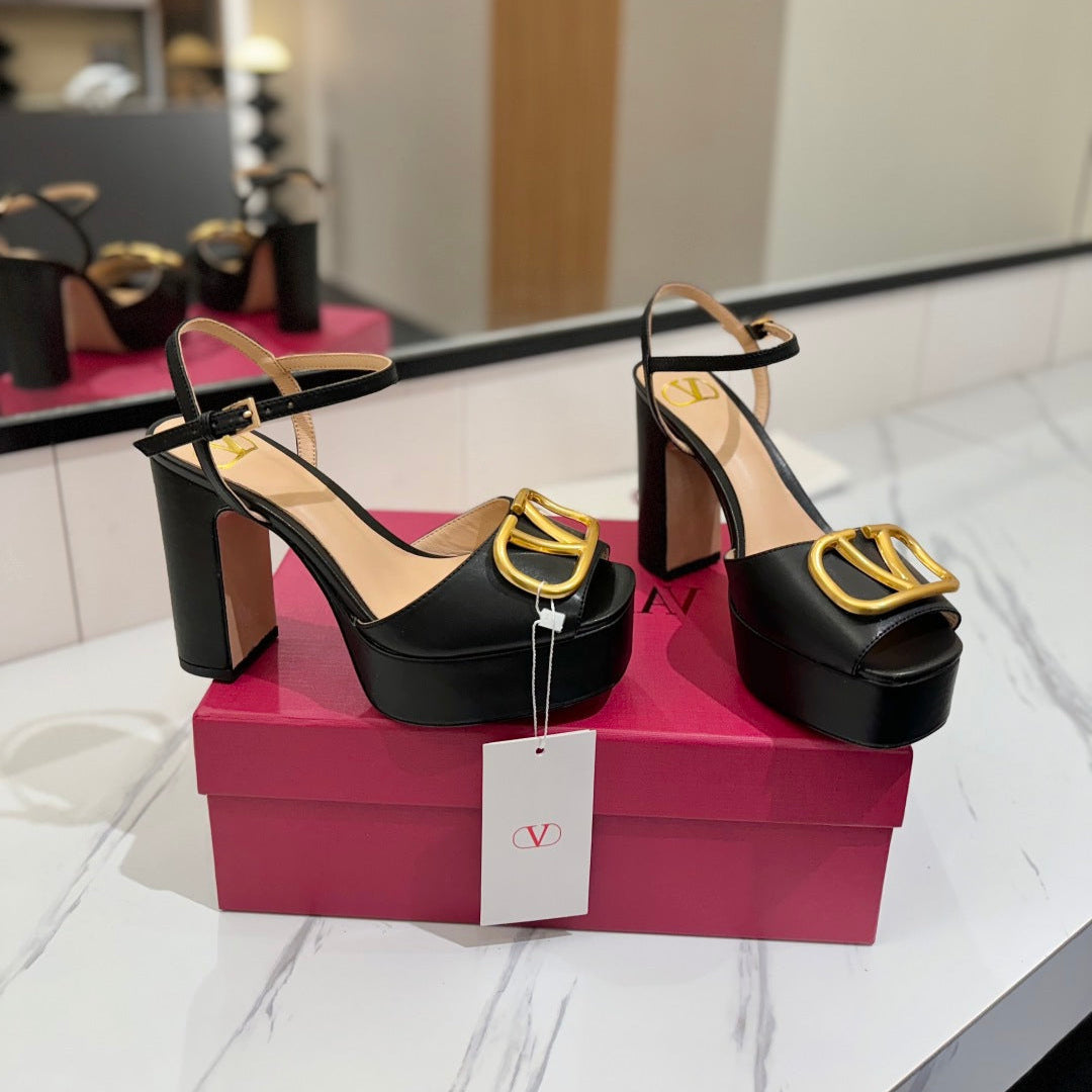 VLTN HIGH SANDAL 25S 115 MM IN BLACK LAMBSKIN WITH GOLD HARDWARE - 35