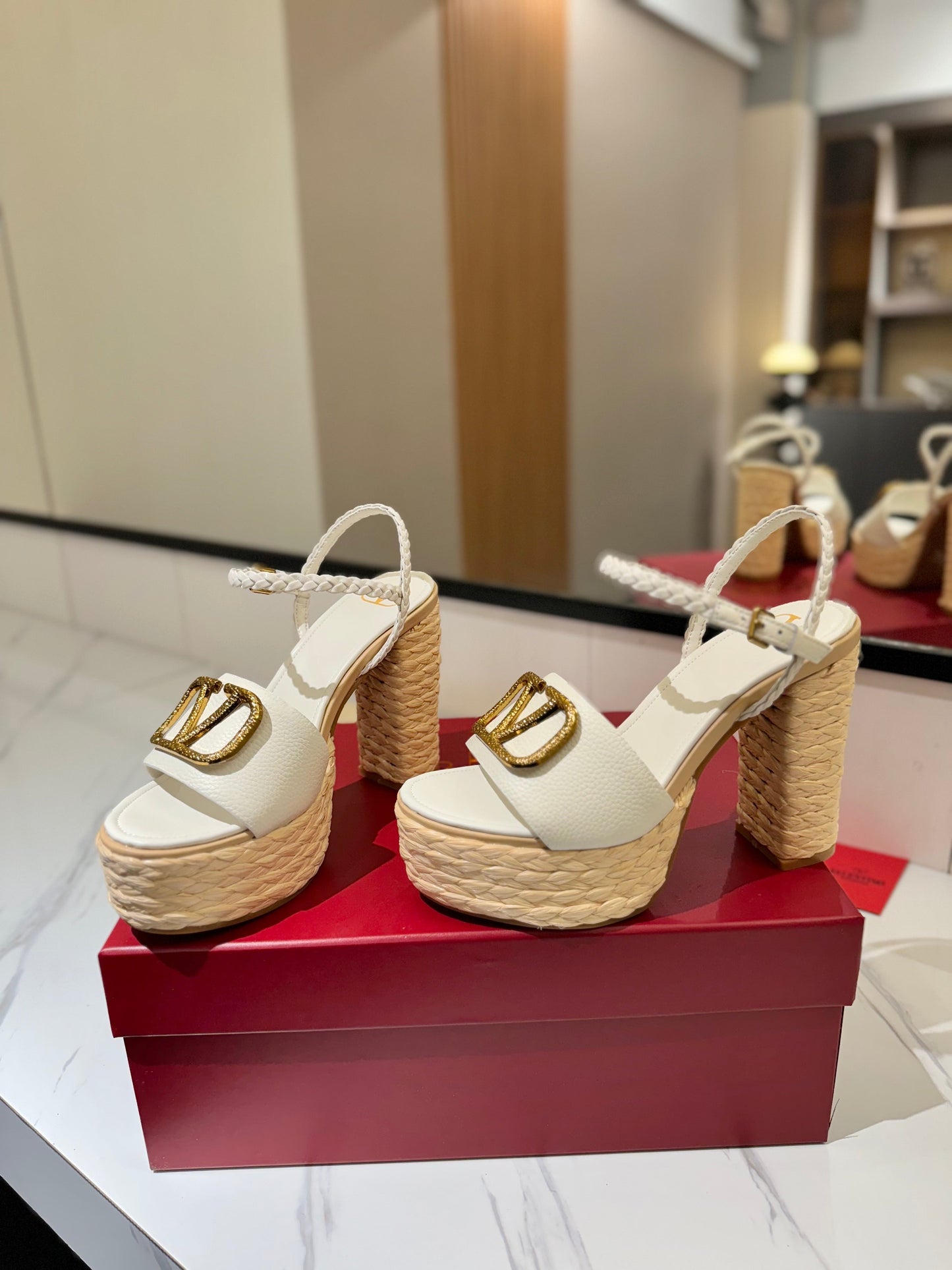 VLTN ESPADRILLE WEDGE SANDALS 25S 115 MM IN WHITE LAMBSKIN WITH GOLD HARDWARE - 35