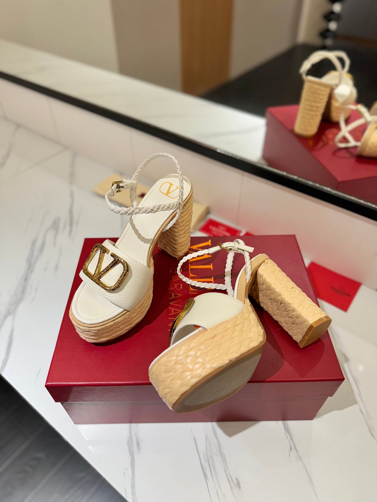 VLTN ESPADRILLE WEDGE SANDALS 25S 115 MM IN WHITE LAMBSKIN WITH GOLD HARDWARE - 35