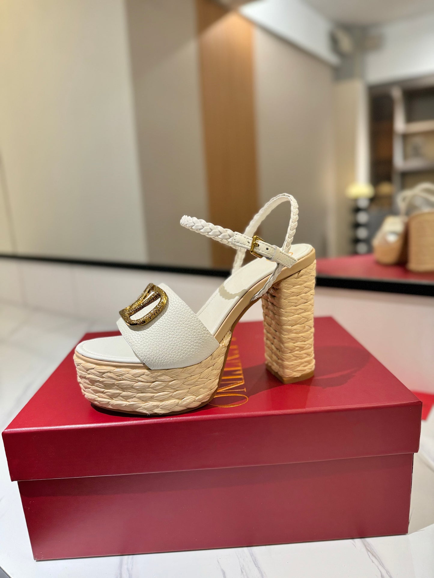 VLTN ESPADRILLE WEDGE SANDALS 25S 115 MM IN WHITE LAMBSKIN WITH GOLD HARDWARE - 35