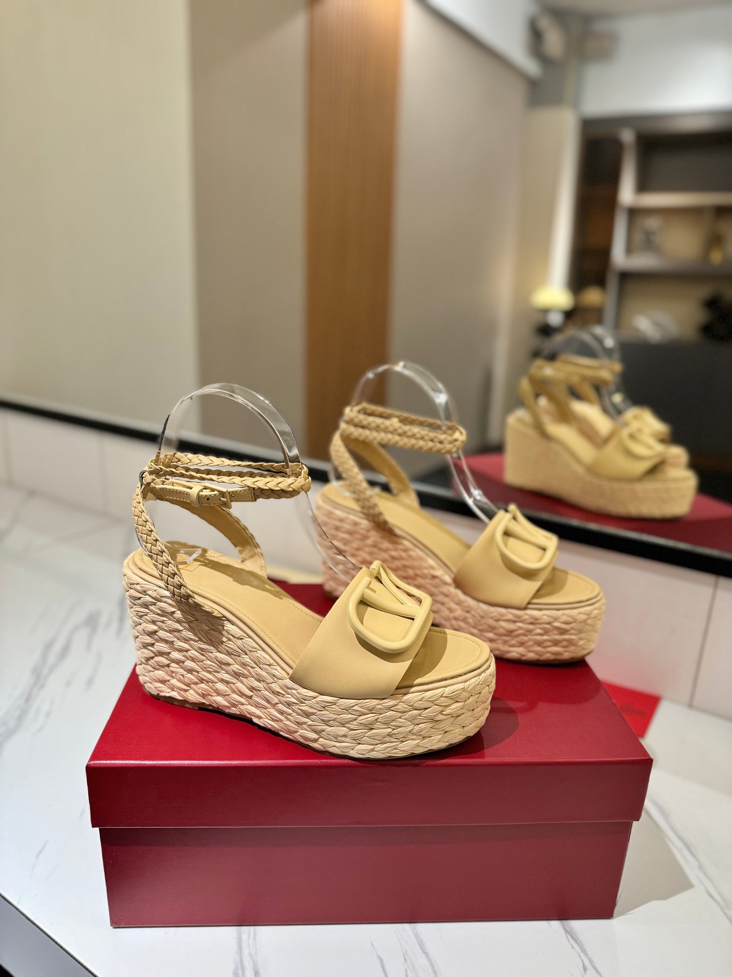 VLTN ESPADRILLE WEDGE SANDALS 25S 90 MM IN GOLDEN BEIGE LAMBSKIN STYLE 9 - 35