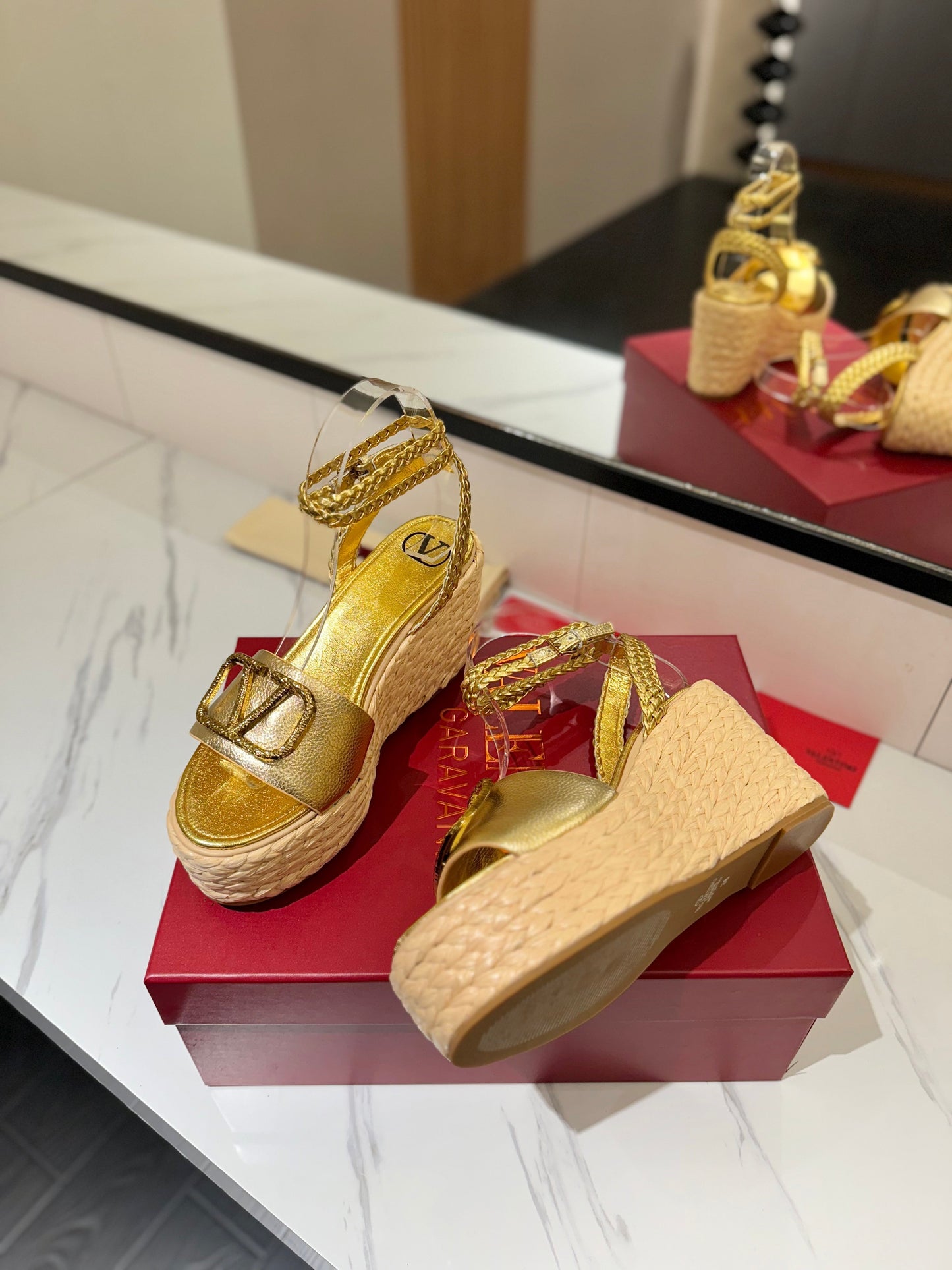 VLTN ESPADRILLE WEDGE SANDALS 25S 90 MM IN GOLD LAMBSKIN STYLE 1 - 35