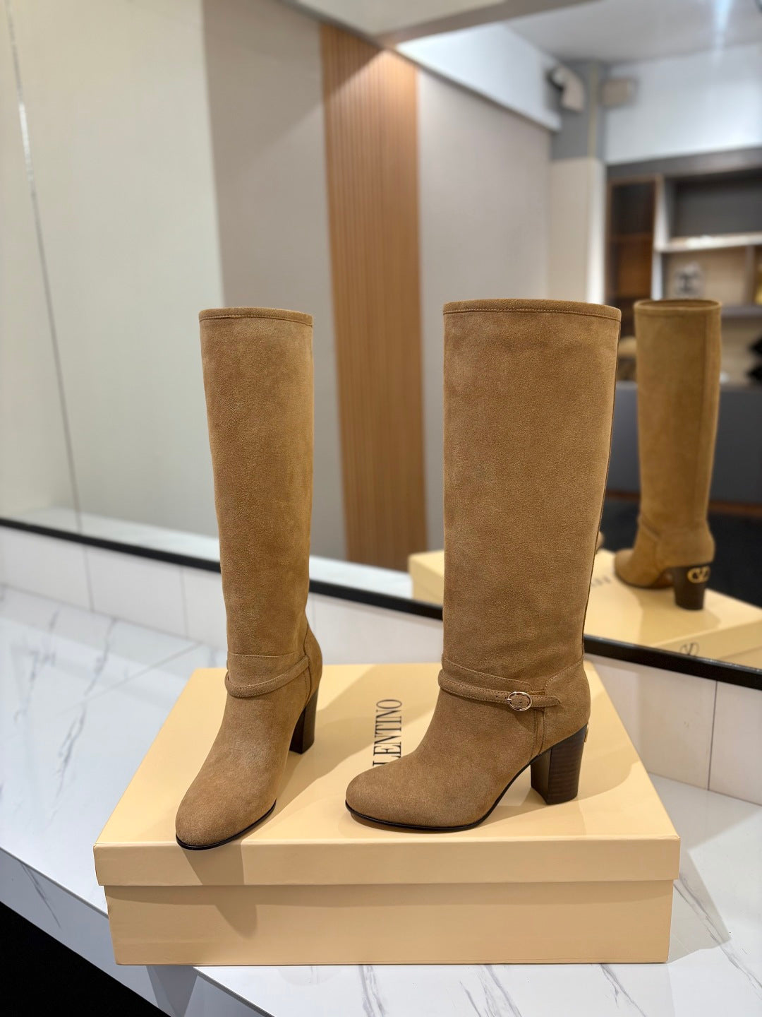 VALENTINO 25S GARAVANI PATTIE KNEE-HIGH BOOTS 80 MM IN LIGHT BROWN SUEDE - 35
