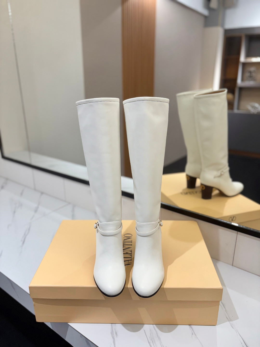 VALENTINO 25S GARAVANI PATTIE KNEE-HIGH BOOTS 80 MM IN WHITE CALFSKIN - 35