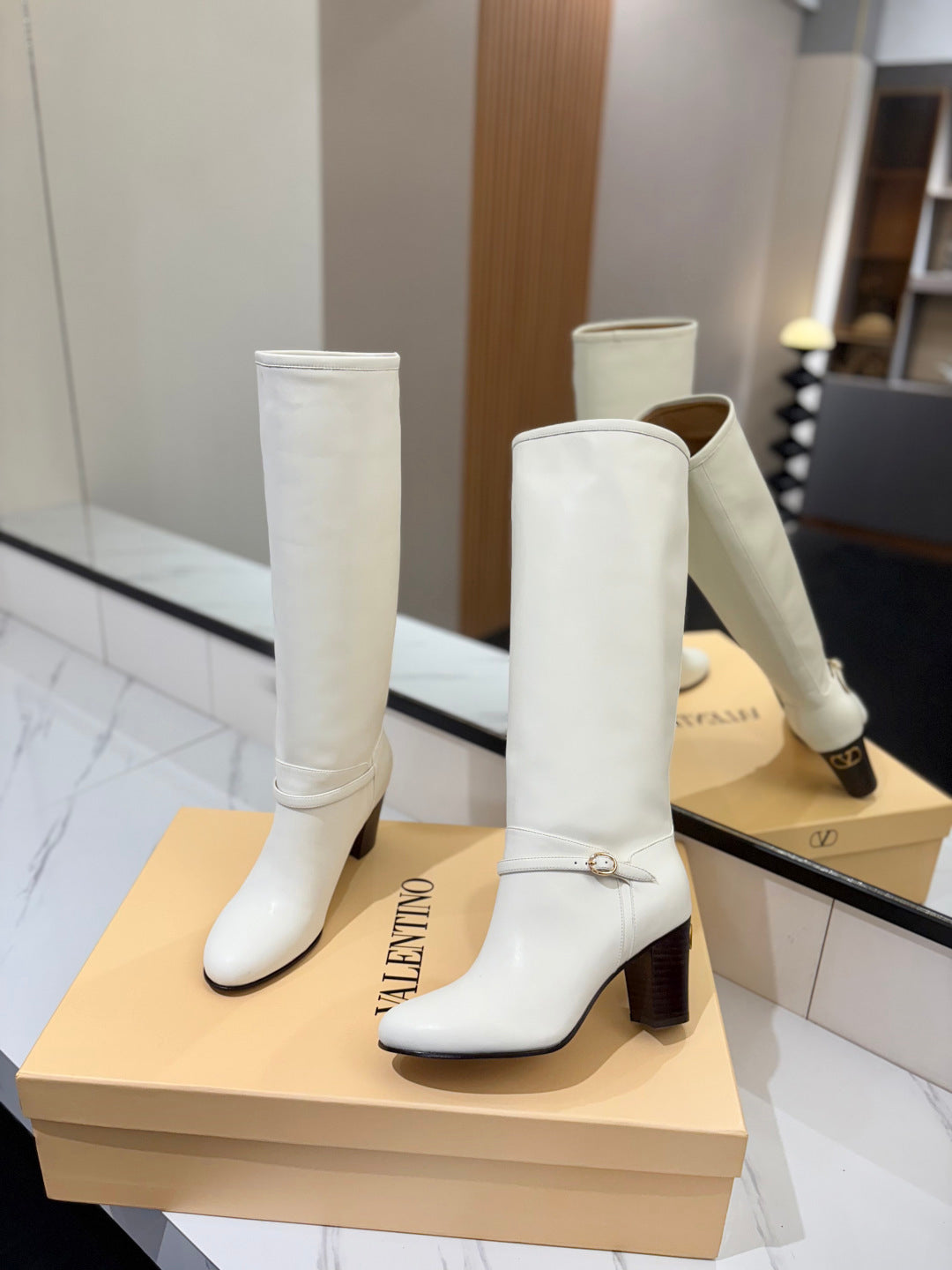 VALENTINO 25S GARAVANI PATTIE KNEE-HIGH BOOTS 80 MM IN WHITE CALFSKIN - 35