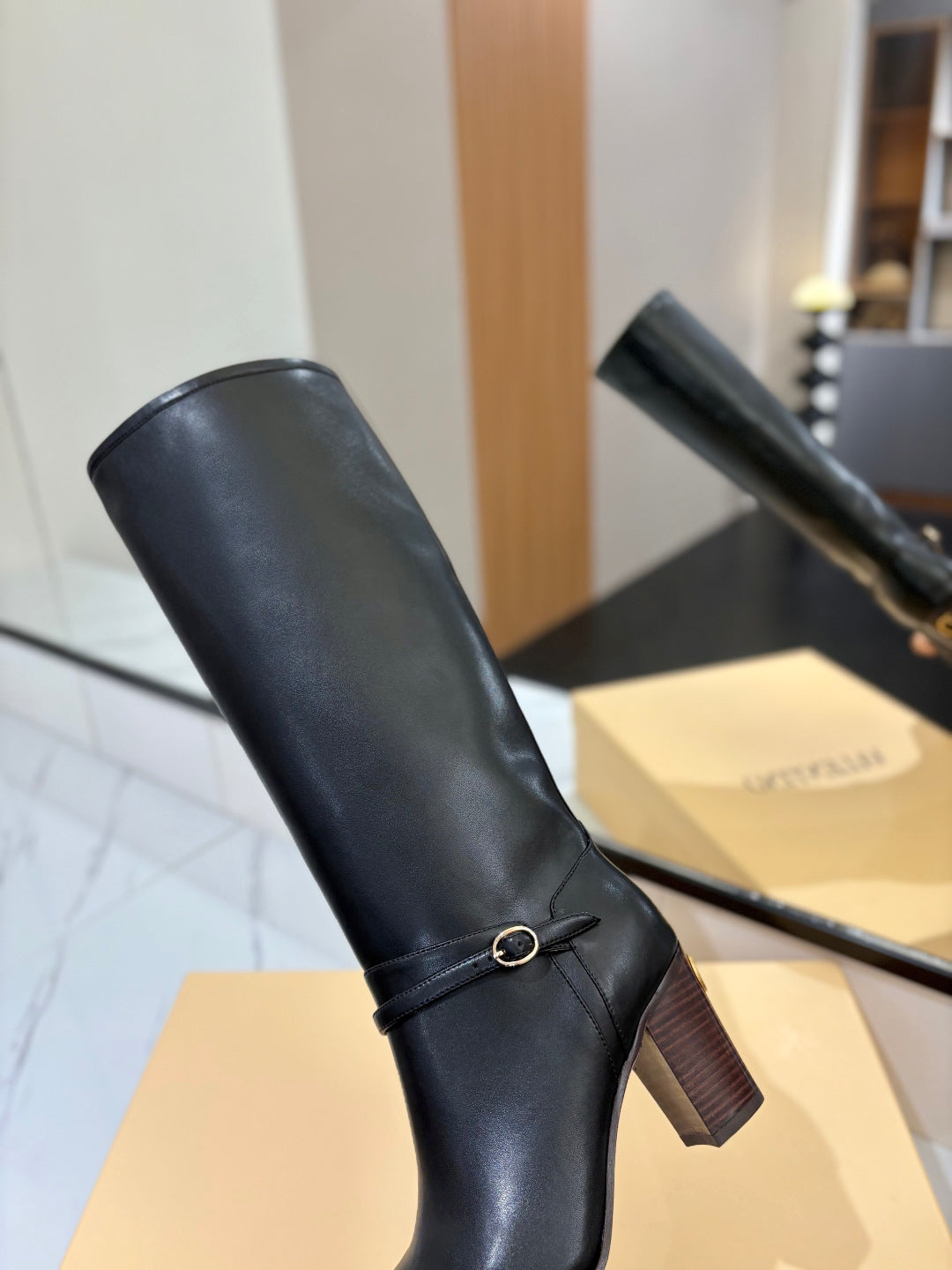 VALENTINO 25S GARAVANI PATTIE KNEE-HIGH BOOTS 80 MM IN BLACK CALFSKIN - 35
