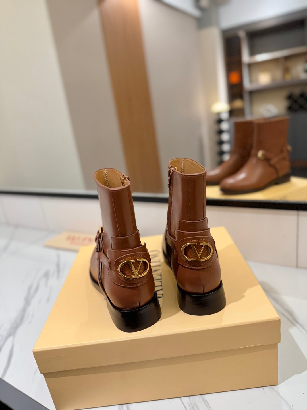 VALENTINO 25S PATTIE ANKLE BOOTS IN BROWN CALFSKIN WITH GOLD HARDWARE - 35