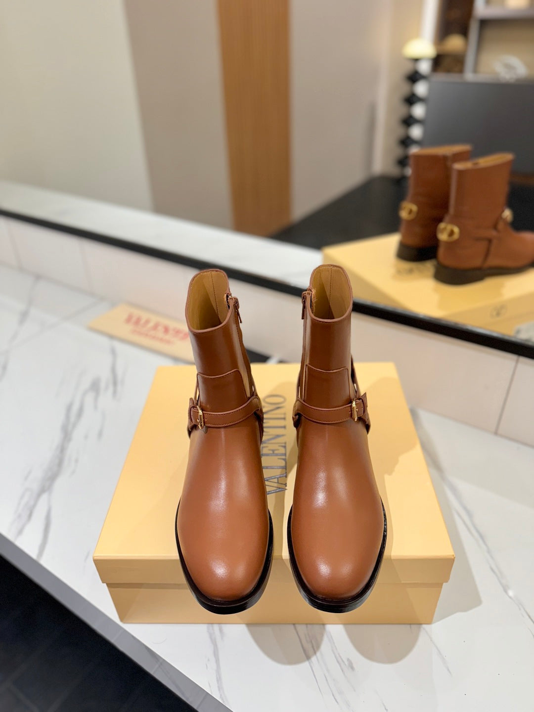 VALENTINO 25S PATTIE ANKLE BOOTS IN BROWN CALFSKIN WITH GOLD HARDWARE - 35