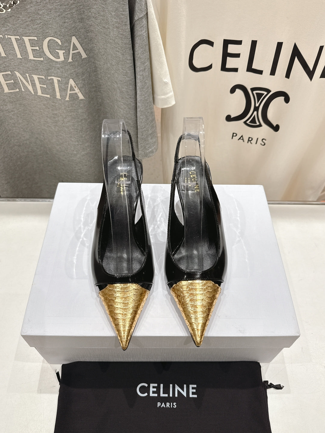 JUDY CAP TOE SLINGBACK 65MM IN BLACK SHINY CALFSKIN AND GOLD SNAKE EMBOSSED LEATHER - 34