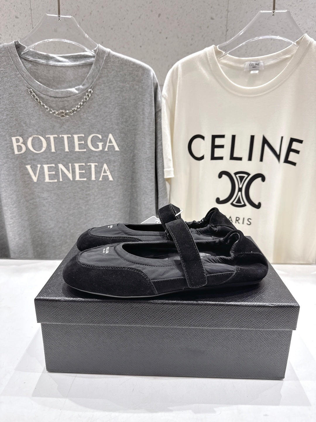PRADA 25S COLLAPSE RE NYLON AND SUEDE BALLERINAS IN BLACK - 35