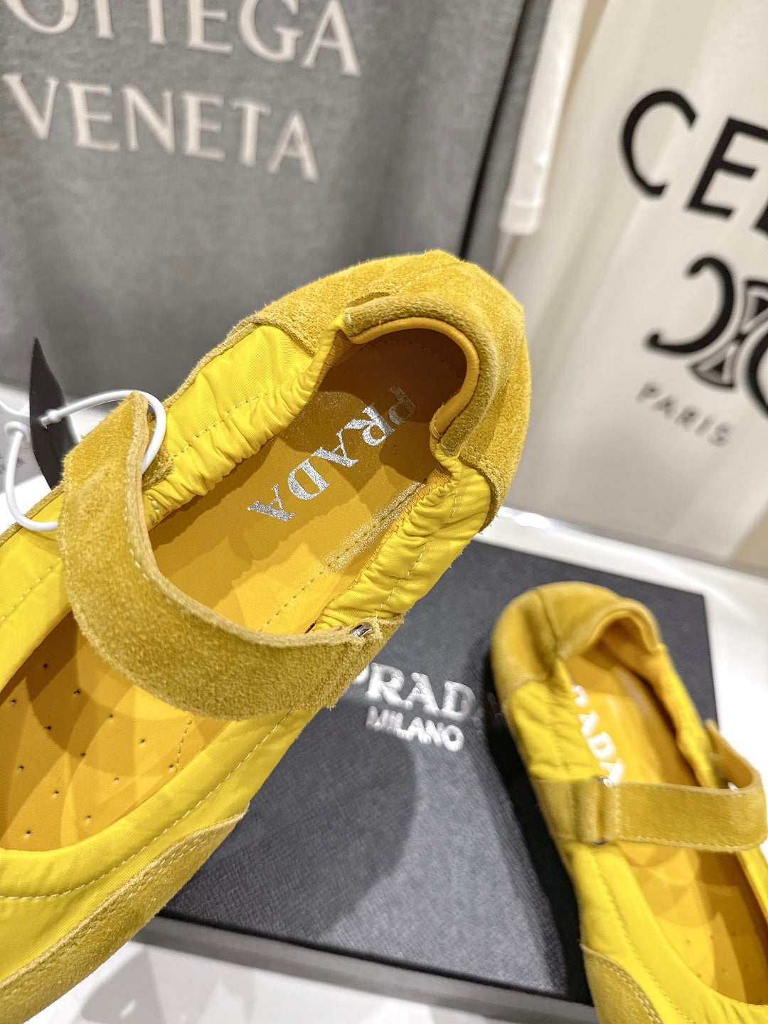 PRADA 25S COLLAPSE RE NYLON AND SUEDE BALLERINAS IN LEMON YELLOW - 35