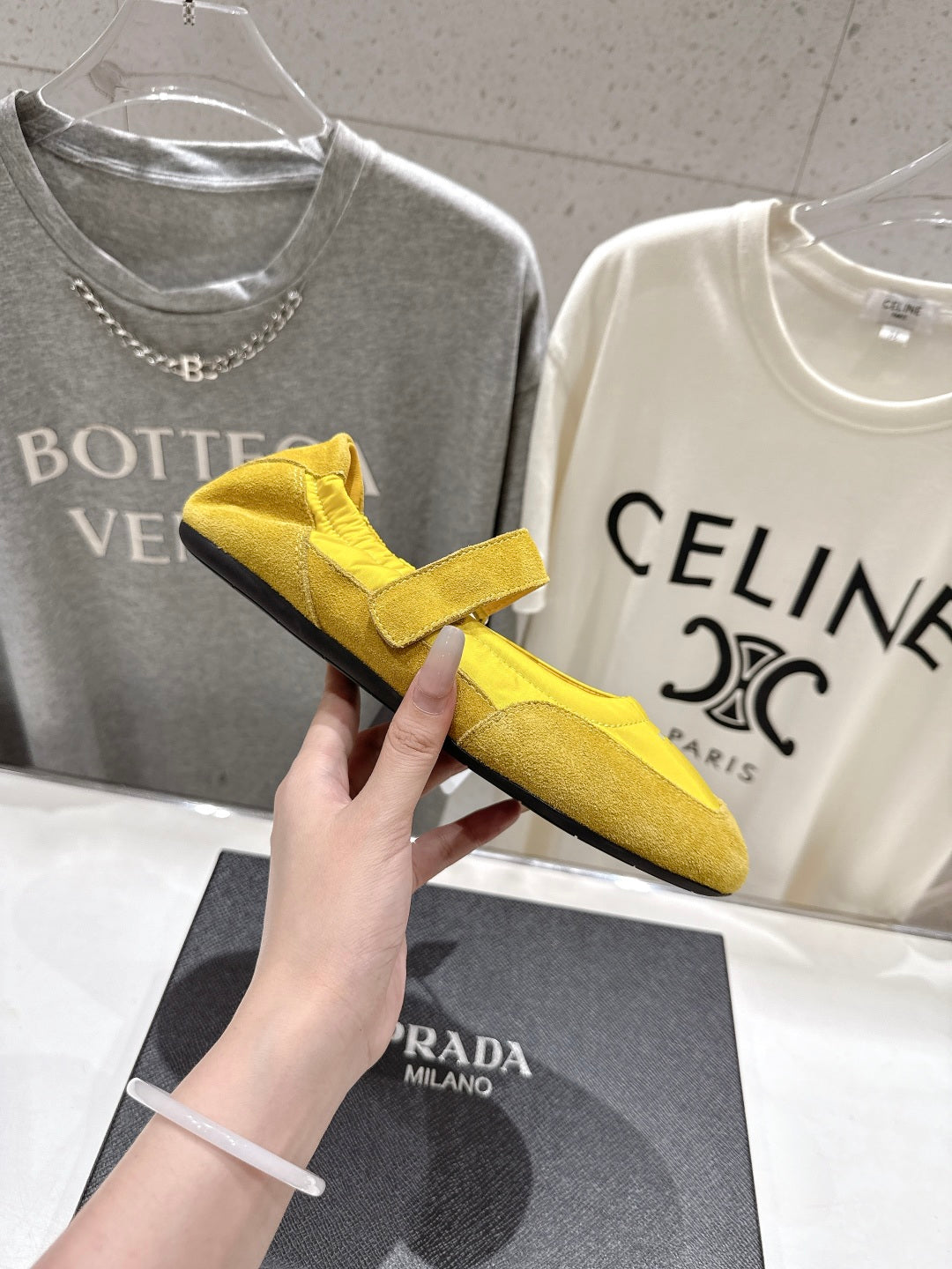 PRADA 25S COLLAPSE RE NYLON AND SUEDE BALLERINAS IN LEMON YELLOW - 35