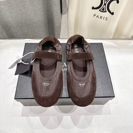 PRADA 25S COLLAPSE RE NYLON AND SUEDE BALLERINAS IN COFFEE - 35