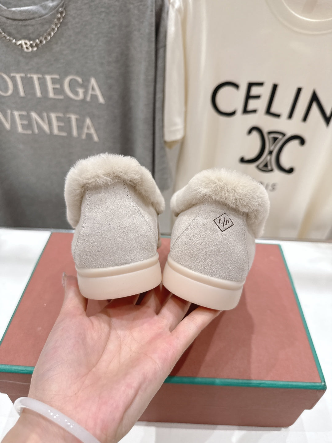 LP 25S SUMMER CHARMS WALK LOAFERS IN LIGHT GRAY SUEDE AND FLEECE - 35