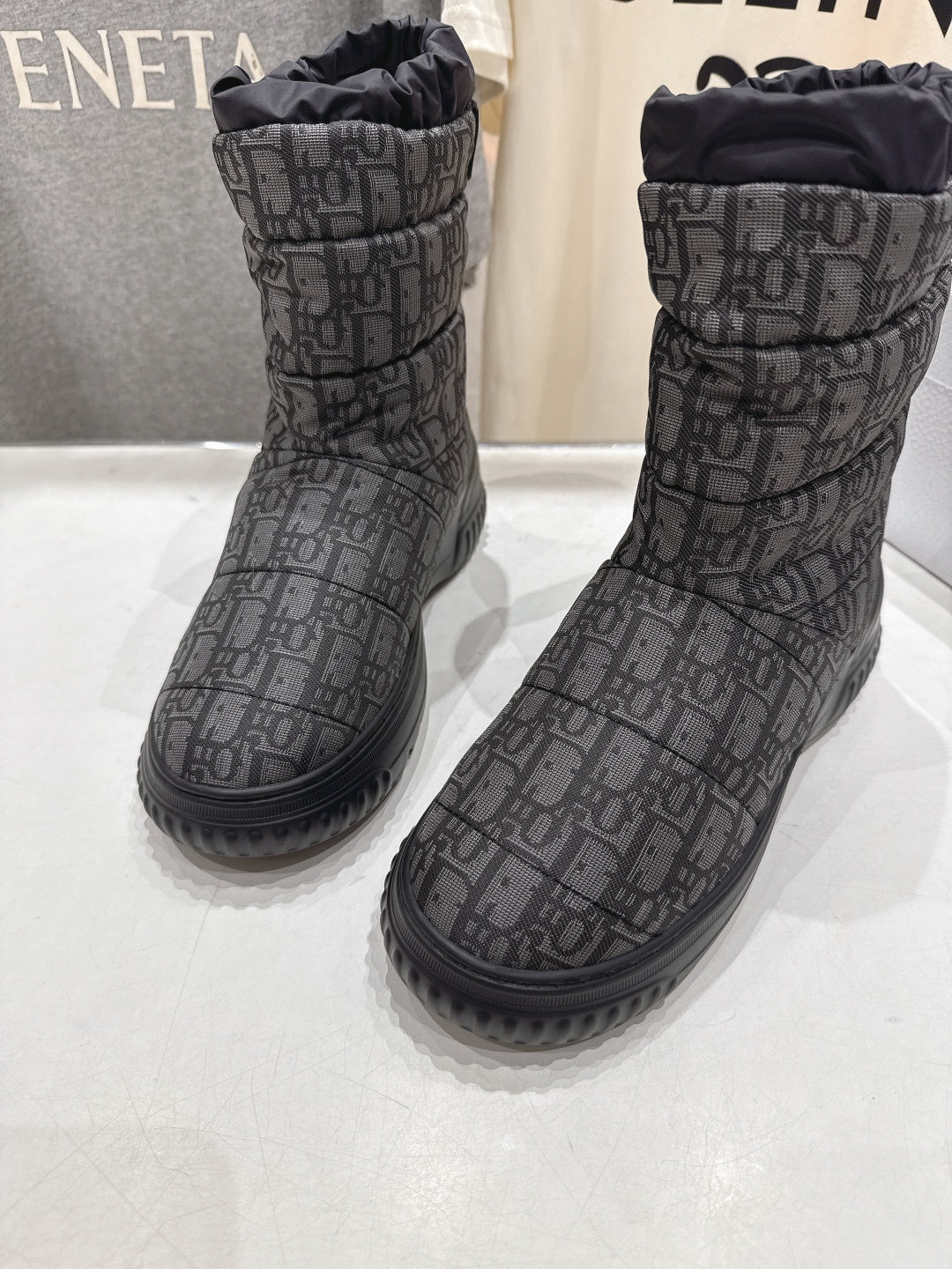 DIOR 25S ANKLE BOOTS IN DARK GREY MIX BLACK FEATHER - 35