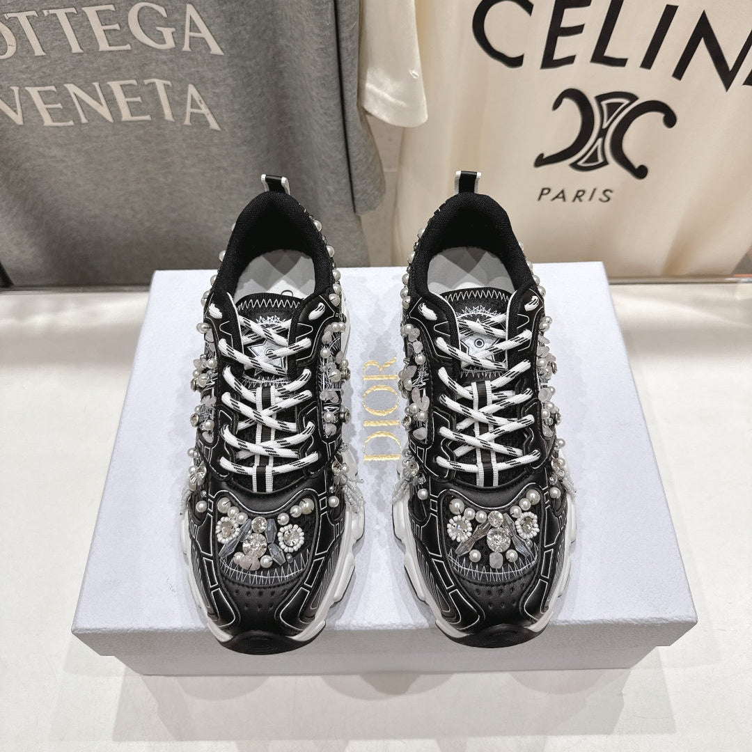 DIOR 25S SNEAKER IN BLACK LAMBSKIN AND MESH FABRIC WITH PEARL DETAILING - 35