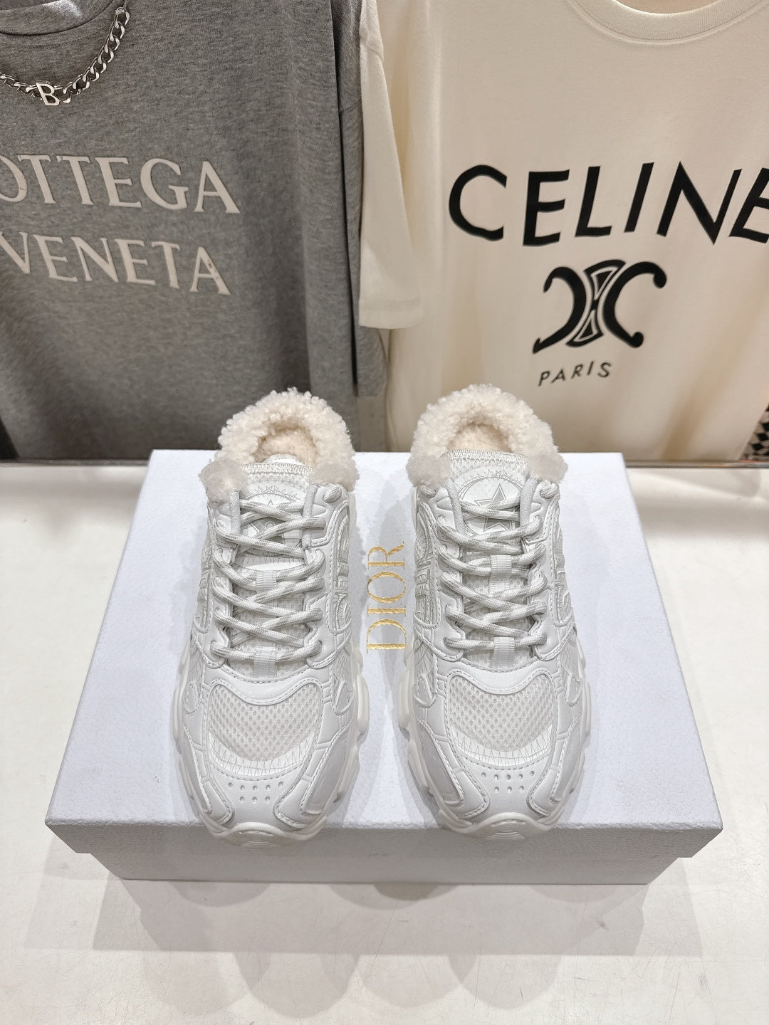 DIOR CHRONO SNEAKER 25S IN WHITE LAMBSKIN AND MESH FABRIC STYLE 11 - 35