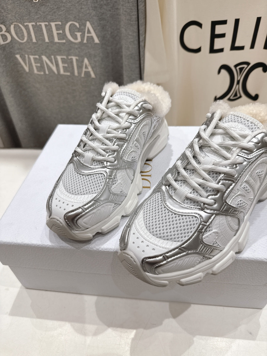 DIOR CHRONO SNEAKER 25S IN SILVER MIX WHITE LAMBSKIN AND MESH FABRIC STYLE 5 - 35