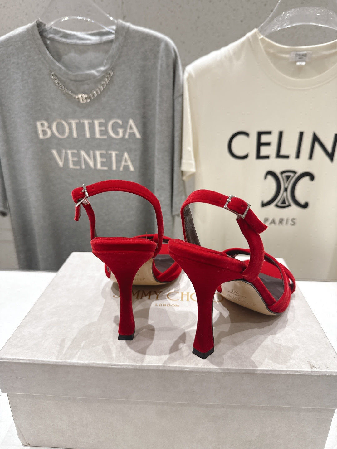 БОСОНІЖКИ НА ВИСОКИХ ПІДБОРАХ JIMMY CHOO 26S, 100 ММ, З ЧЕРВОНОГО ОКСАМИТУ