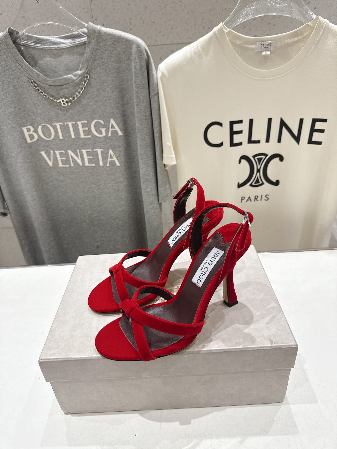БОСОНІЖКИ НА ВИСОКИХ ПІДБОРАХ JIMMY CHOO 26S, 100 ММ, З ЧЕРВОНОГО ОКСАМИТУ