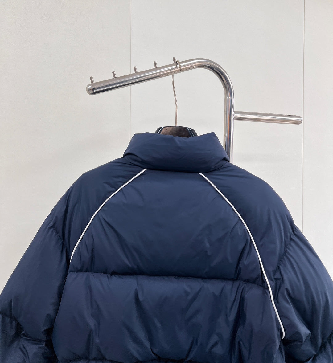 MIUMIU PUFFER JACKET STYLE 670
