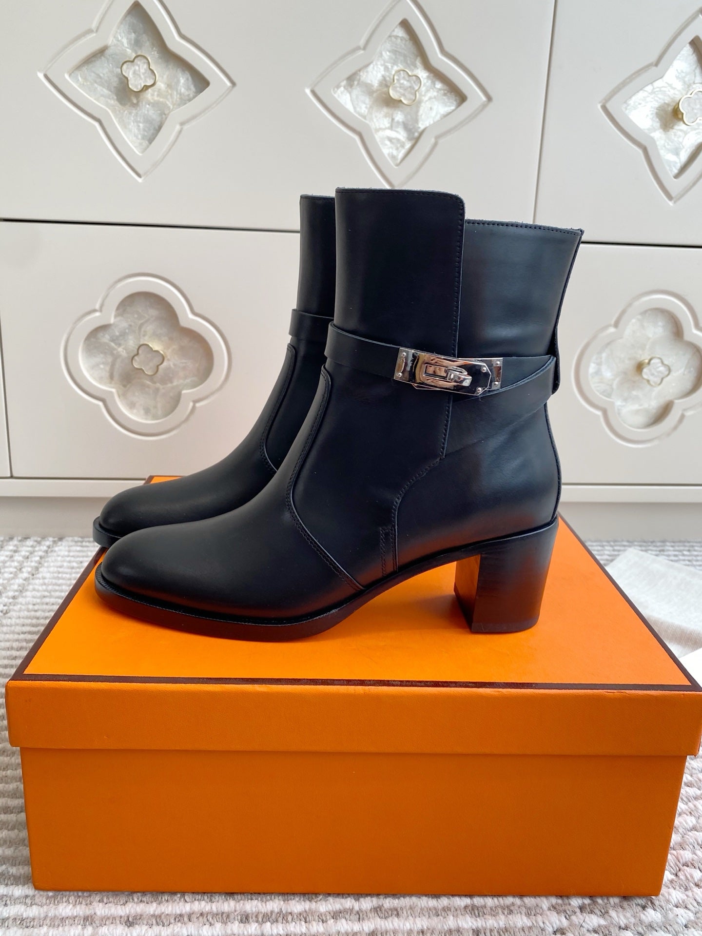 HM 25S FRENCHIE 50 ANKLE BOOT 50 MM IN BLACK LAMBSKIN WITH SILVER HARDWARE - 35