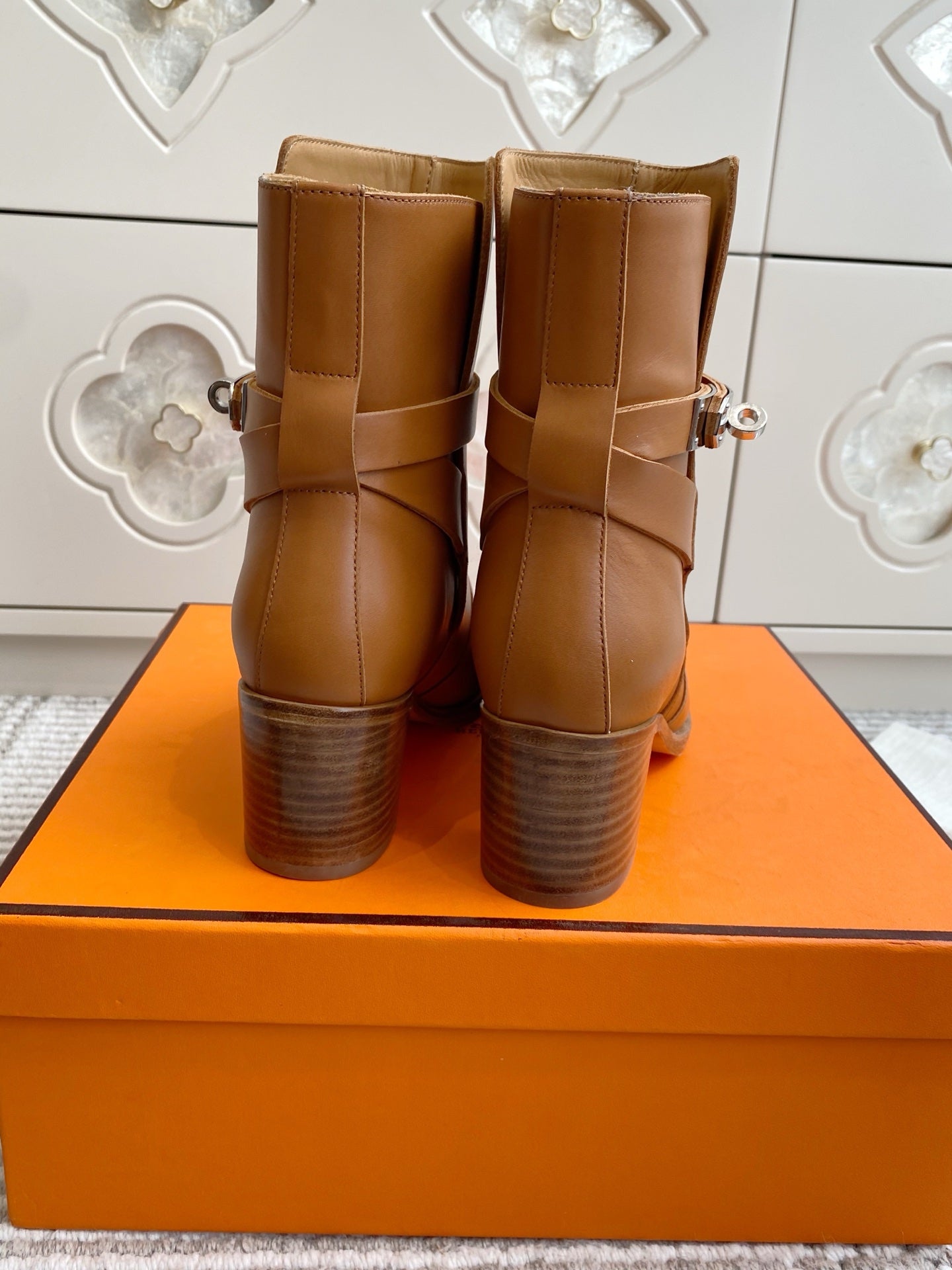 HM 25S FRENCHIE 50 ANKLE BOOT 50 MM IN BROWN LAMBSKIN WITH SILVER HARDWARE - 35