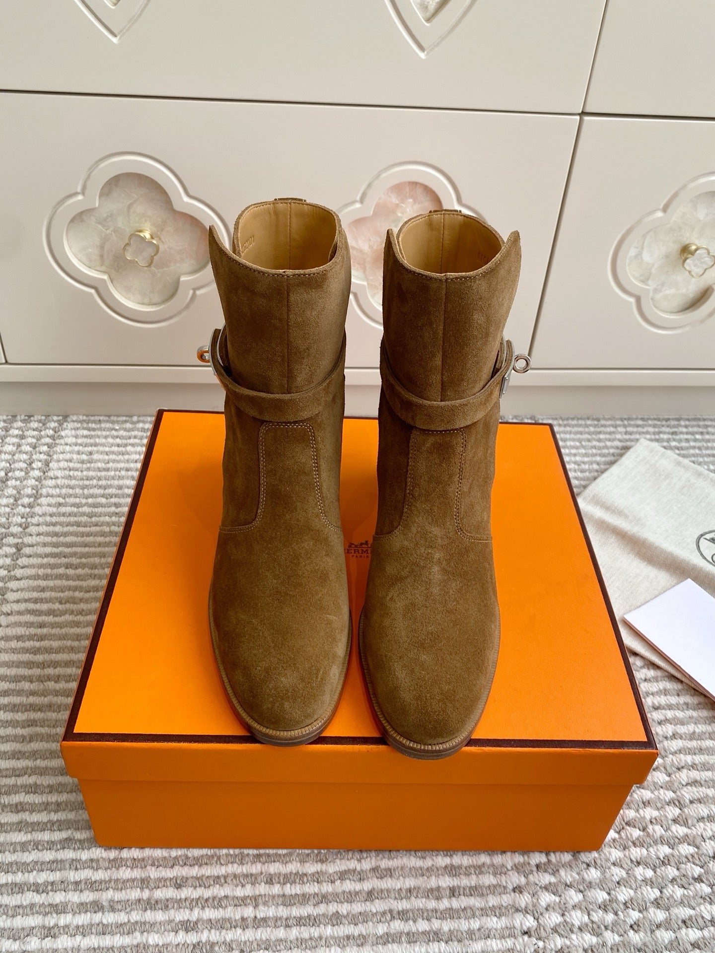 HM 25S FRENCHIE 50 ANKLE BOOT 50 MM IN BROWN SUEDE WITH SILVER HARDWARE - 35