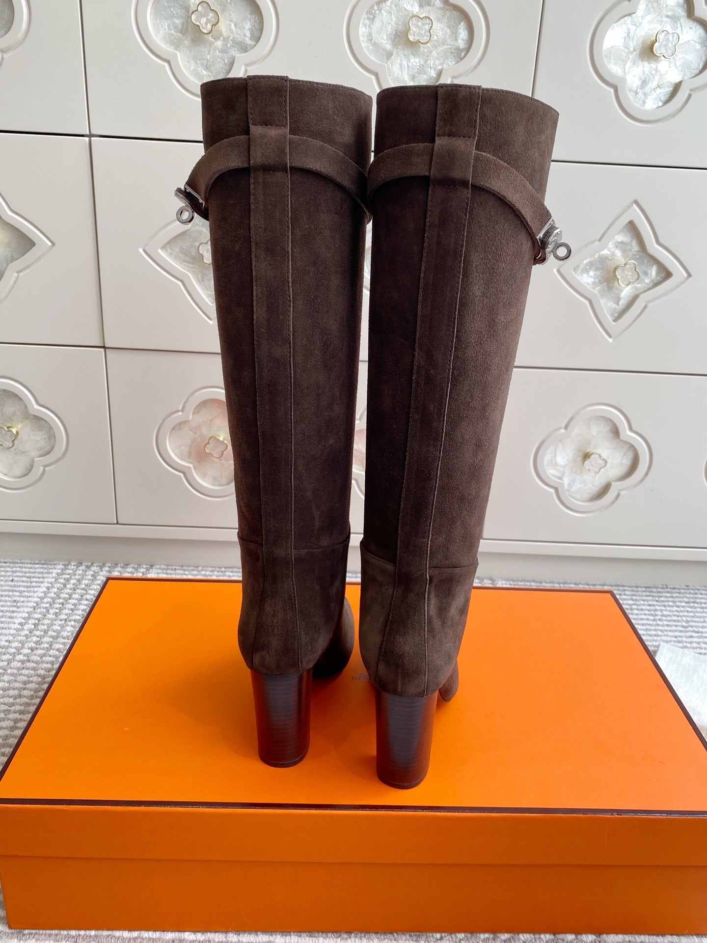 HM 25S TALL BOOTS 90 MM IN DARK BROWN SUEDE - 35