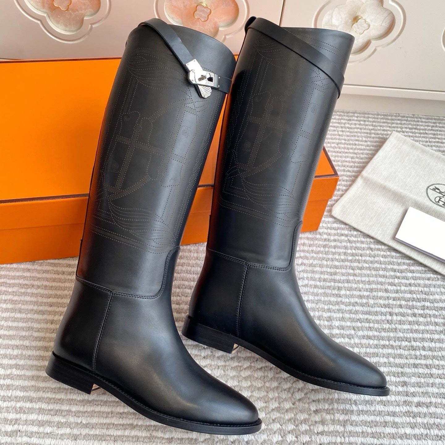 HM 25S JUMPING BOOTS IN BLACK LAMBSKIN WITH SILVER HARDWARE - 35
