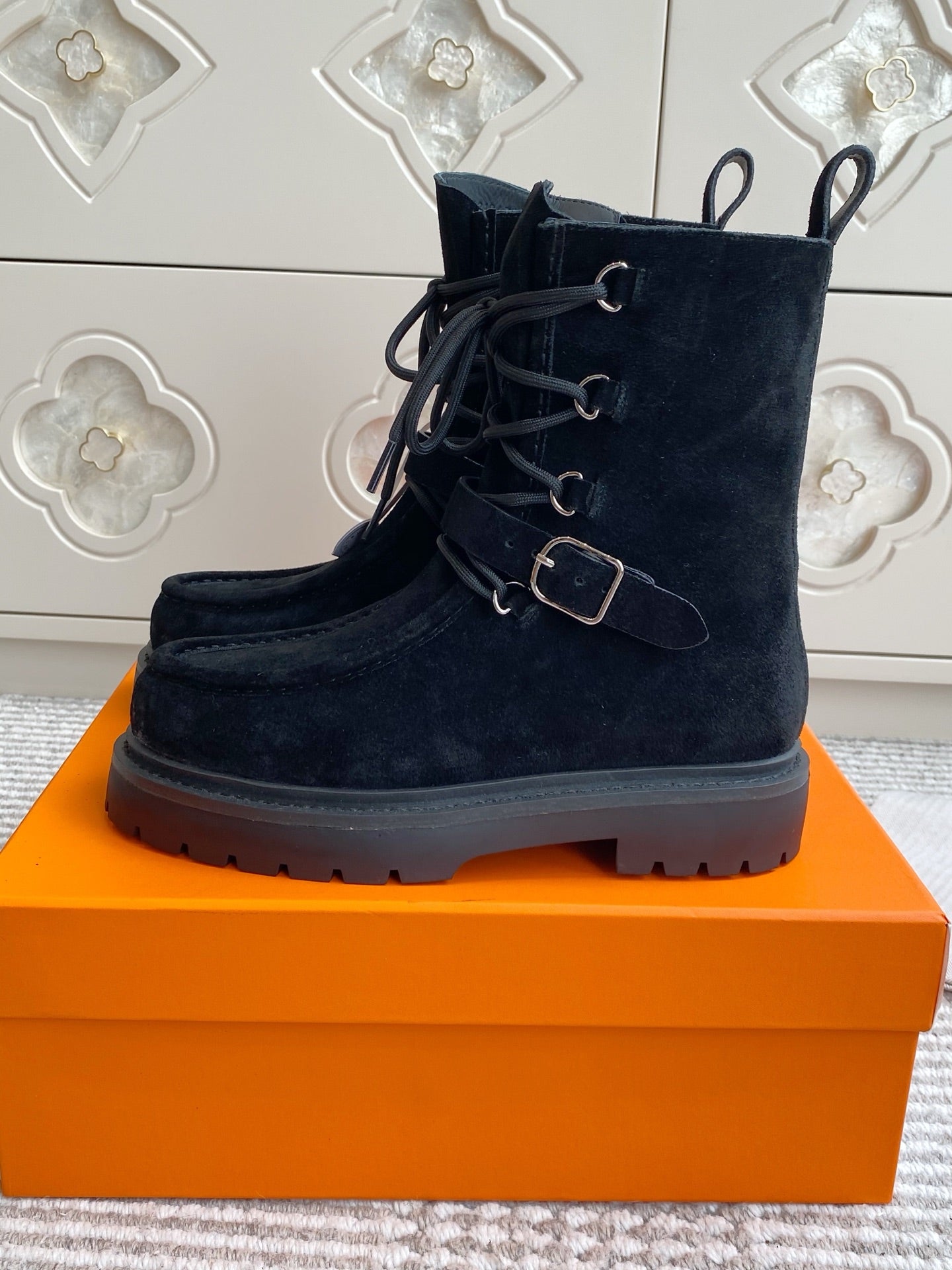 HM 25S ANKLE BOOTS IN BLACK SUEDE - 35