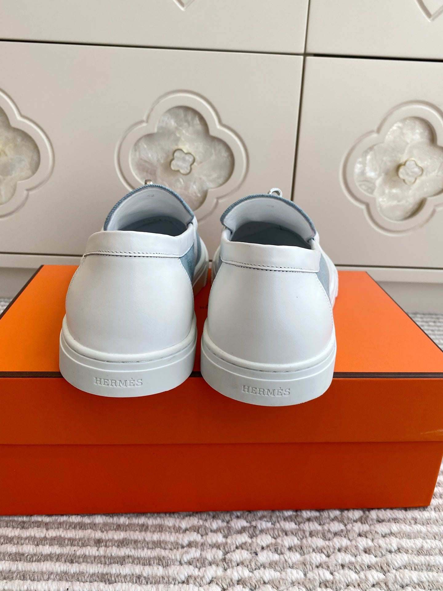 HM 25S SLIP-ON IN SKY BLUE CANVAS WITH SILVER HARDWARE - 35