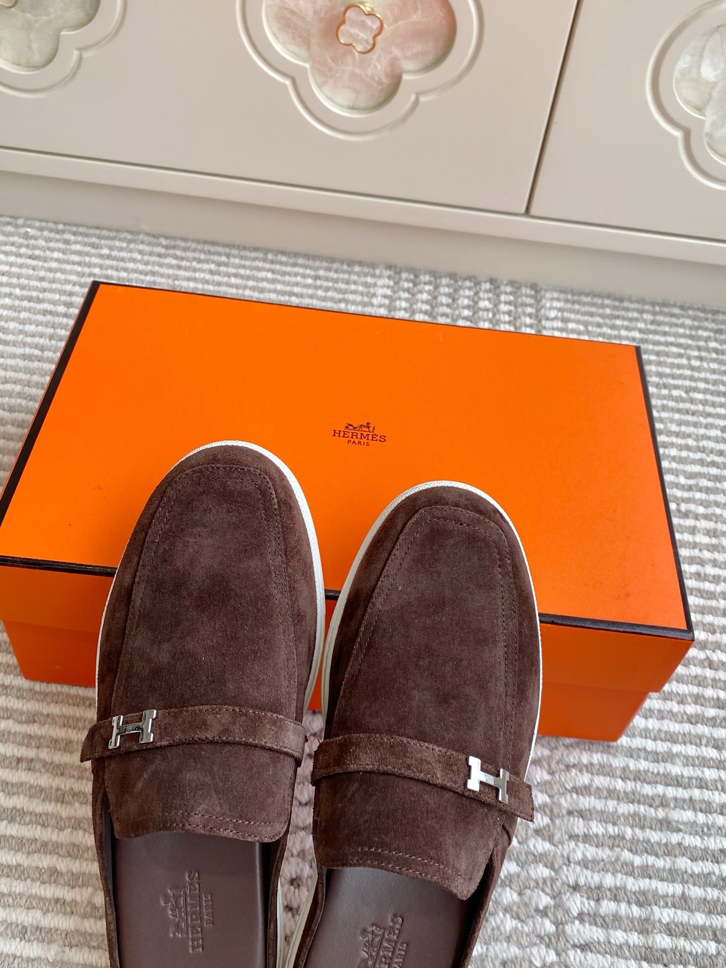 HM 25S MULES IN DARK BROWN SUEDE WITH SILVER HARDWARE - 35