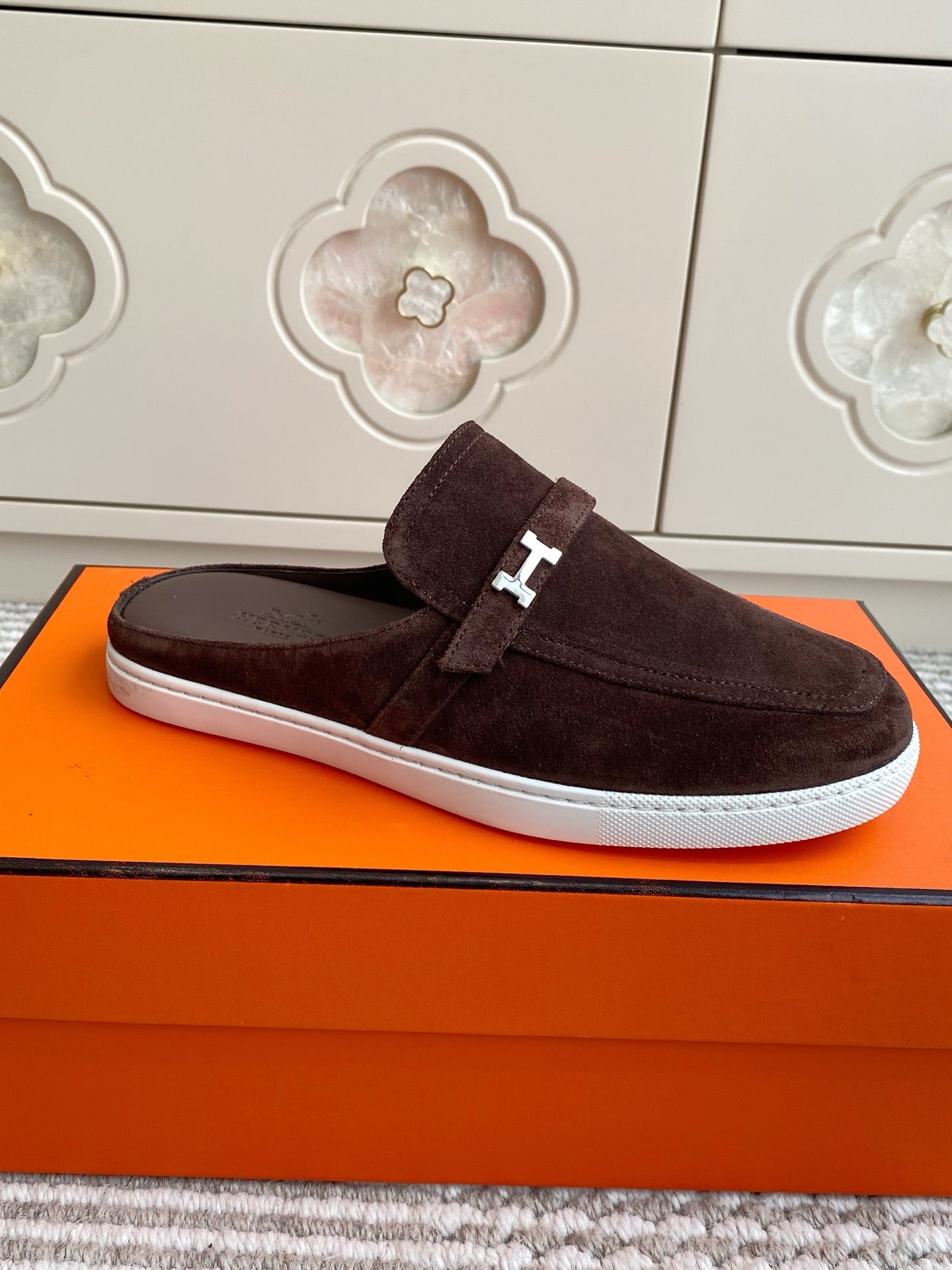 HM 25S MULES IN DARK BROWN SUEDE WITH SILVER HARDWARE - 35
