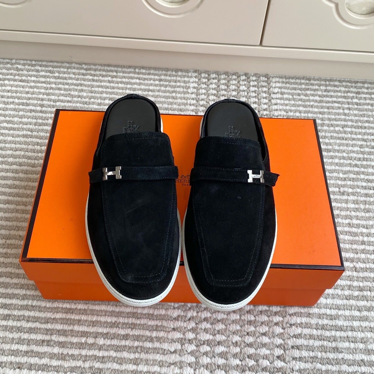 HM 25S MULES IN BLACK SUEDE WITH SILVER HARDWARE - 35