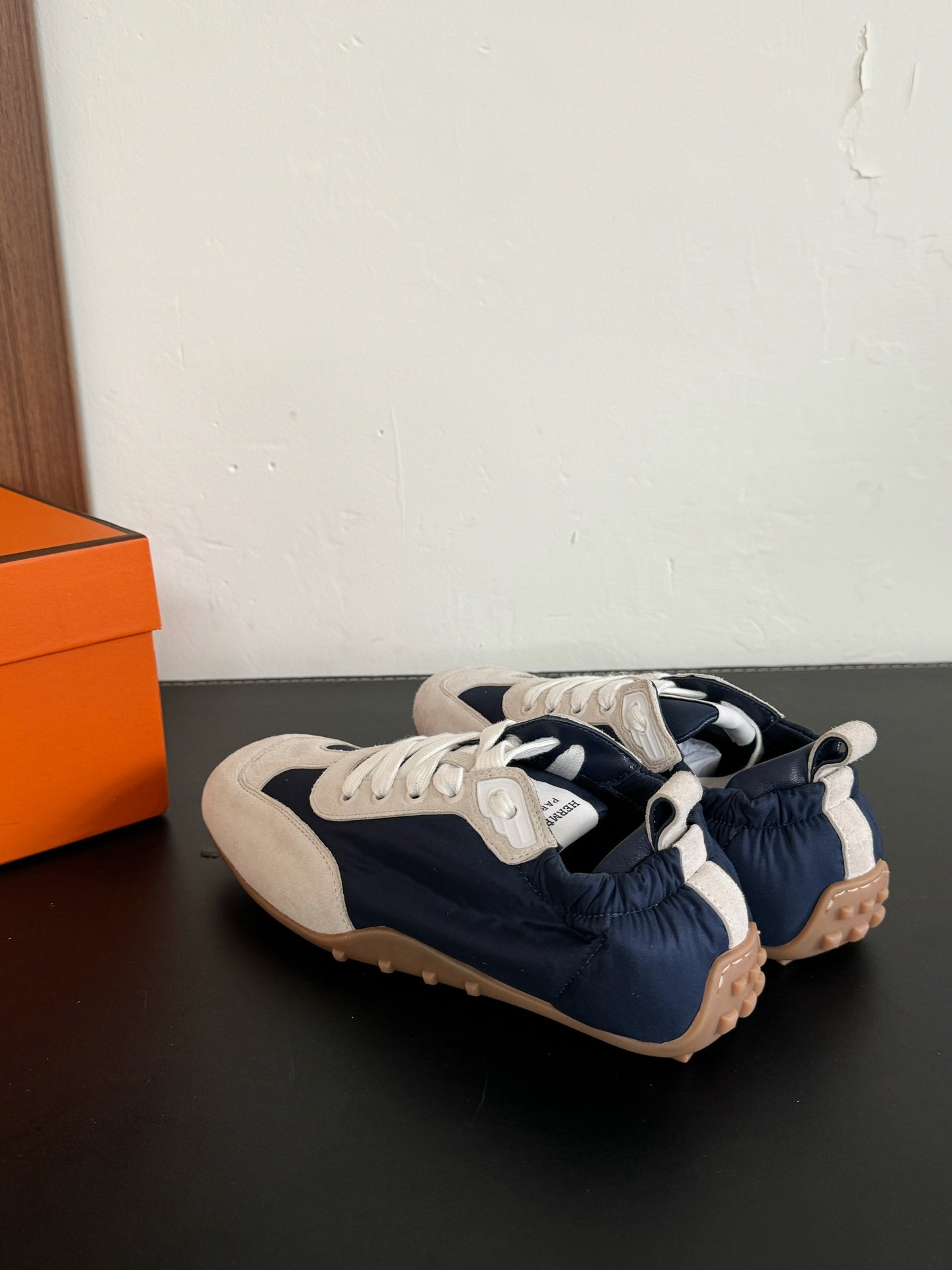 SKATEBOARD SHOES LIGHT GRAY MIX NAVY SUEDE - 35