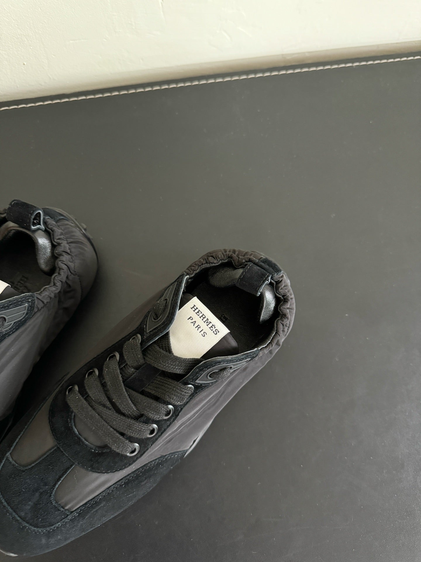 SKATEBOARD SHOES BLACK SUEDE - 35
