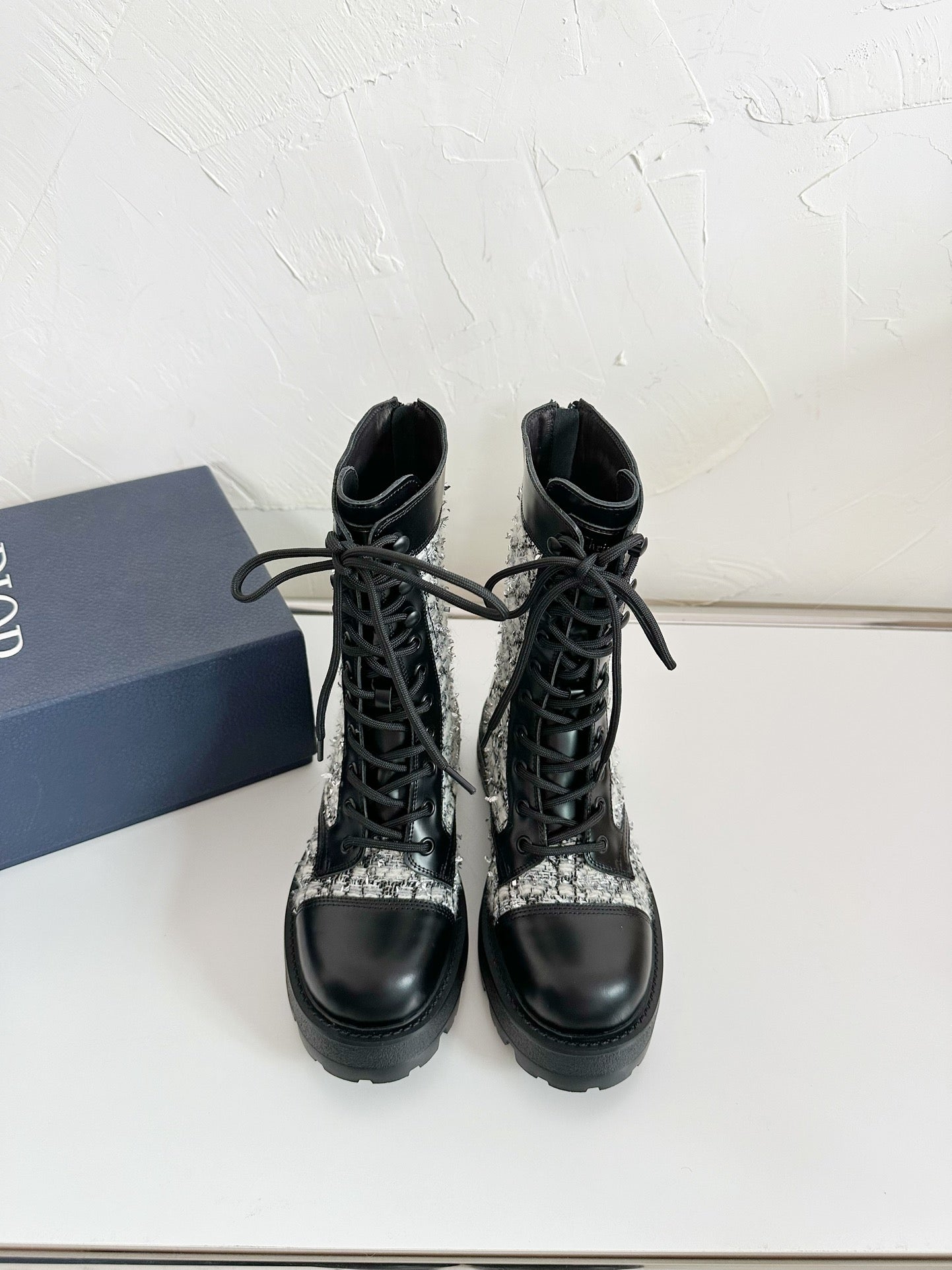 D-UNIT ANKLE BOOT BLACK CALFSKIN WITH WHITE AND BLACK CANNAGE TWEED - 35