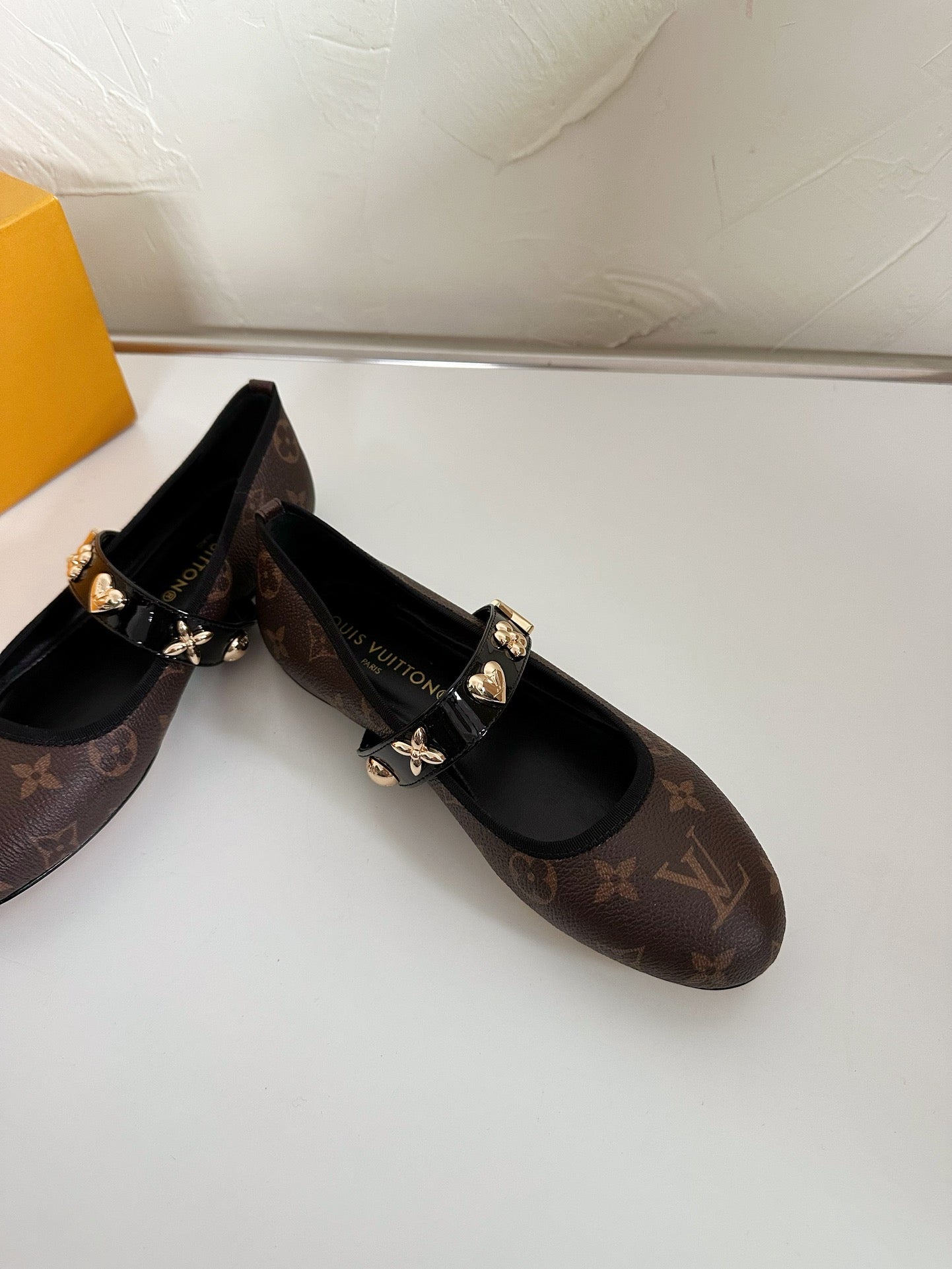 ROMY FLAT BALLERINA IN CHOCOLATE BROWN MONOGRAM CALFSKIN - 35