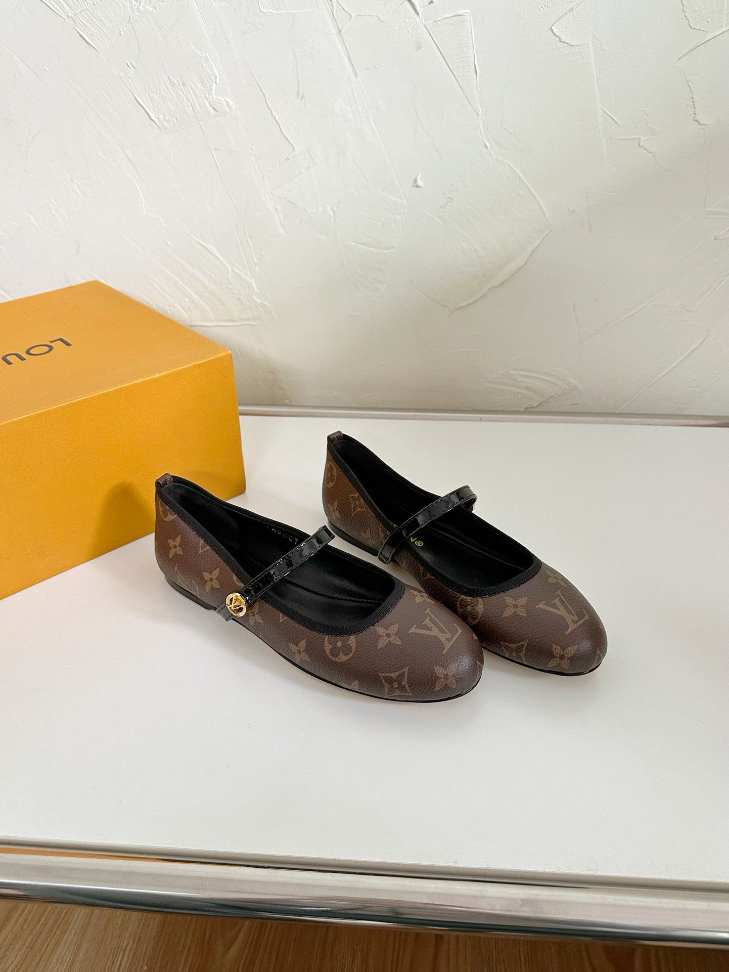 ROMY FLAT BALLERINA IN BROWN MONOGRAM CALFSKIN - 35