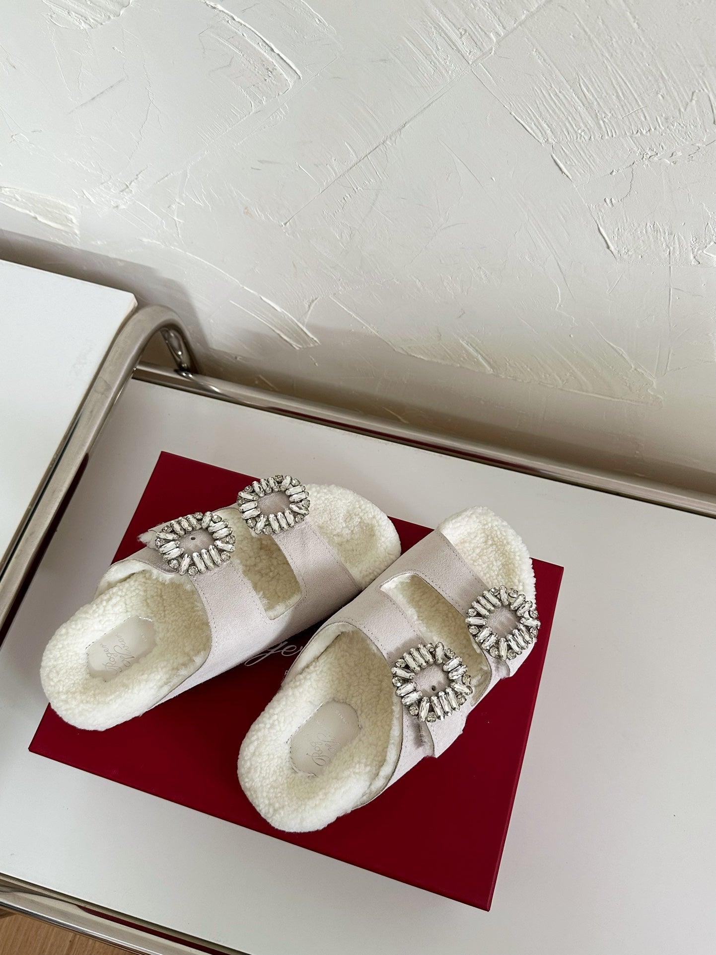 SLIDY VIV’ FUR STRASS BUCKLE MULES IN LIGHT GREY SUEDE AND CREAM SHEARLING INSOLE - 34