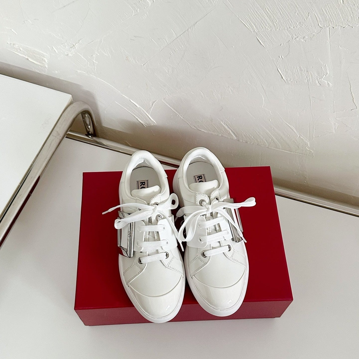 VIV' SKATE SNEAKERS IN WHITE CALFSKIN SILVER BUCKLE - 35