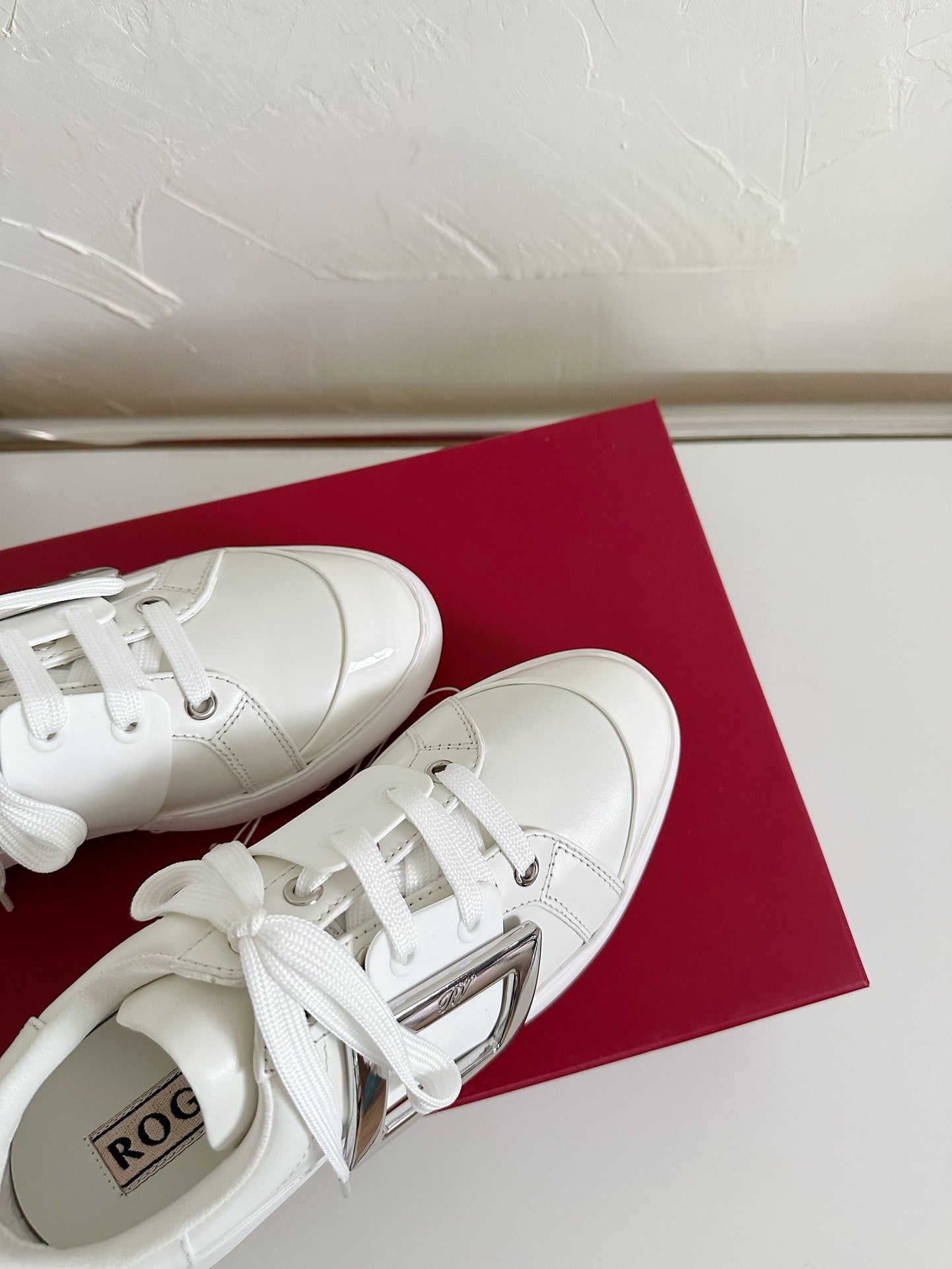 VIV' SKATE SNEAKERS IN WHITE CALFSKIN SILVER BUCKLE - 35