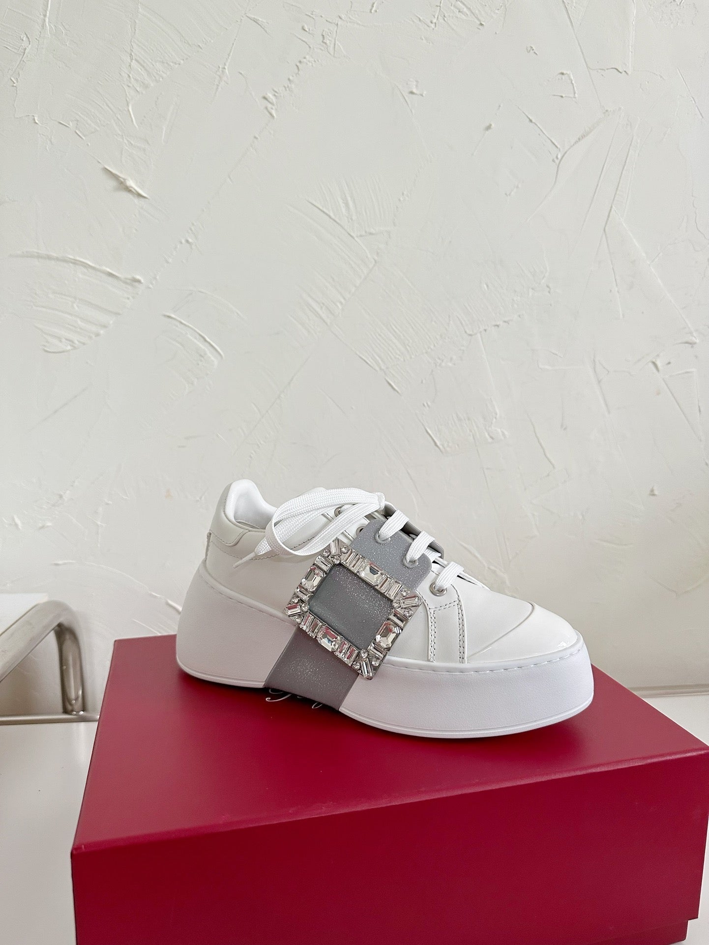 VIV' SKATE SNEAKERS IN WHITE CALFSKIN SILVER GLITTER STRAP AND CRYSTAL BUCKLE - 35