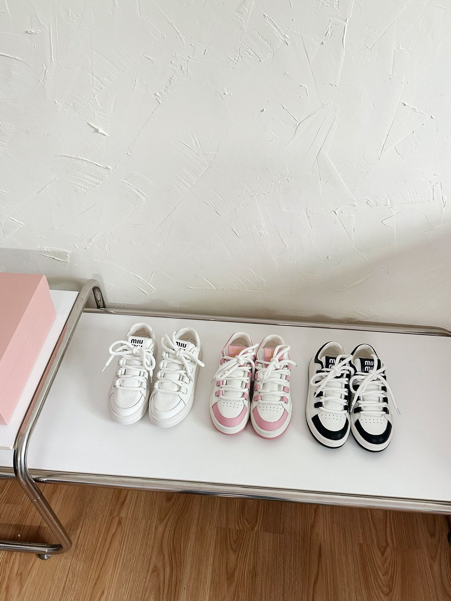 SNEAKERS SIMPLE DESIGN IN PINK MIX WHITE SHEEPSKIN - 35