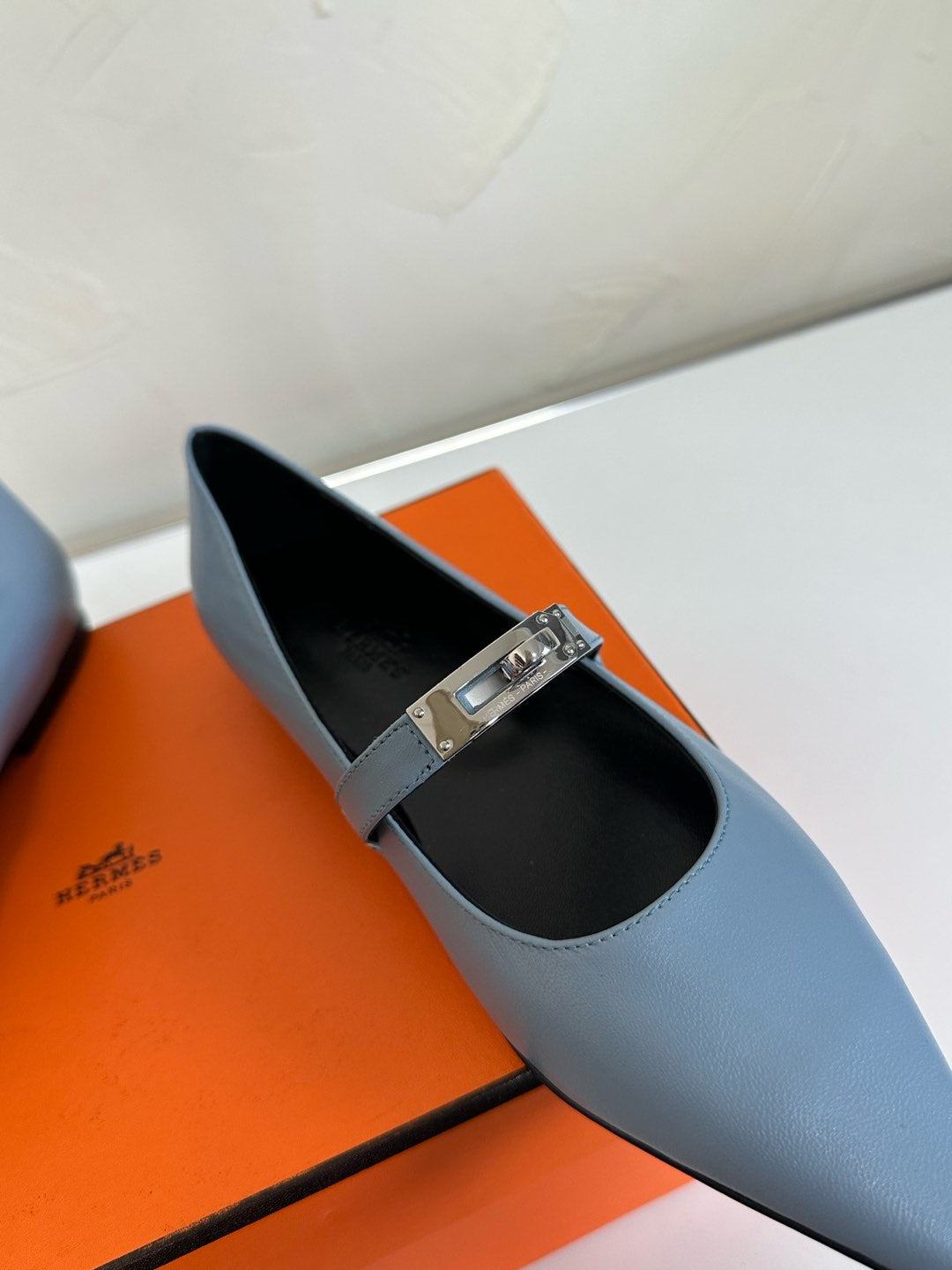 KIARA FLAT PUMP IN CERULEAN BLUE CALFSKIN - 35